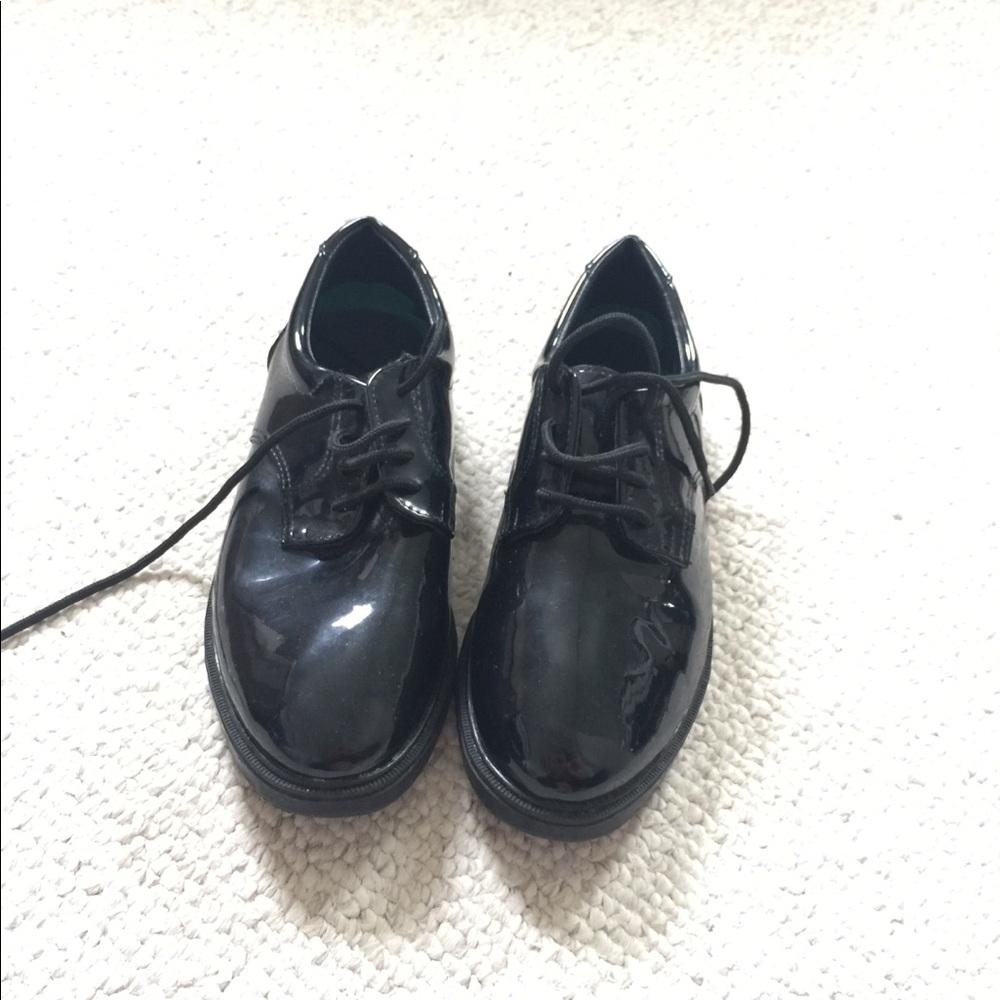 Granton Black Patent Leather Shoes Size 4
